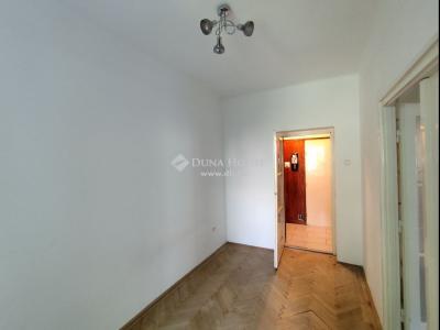 Eladó lakás - 1126 Budapest, XII. kerület 