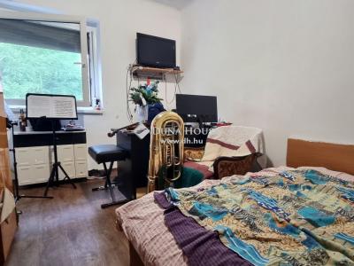 Eladó lakás - 7629 Pécs, Fehérhegyi út