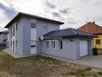 Eladó családi ház - 2330 Dunaharaszti