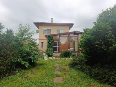Eladó családi ház - 4600 Kisvárda
