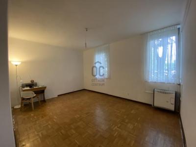 Eladó lakás - 1165 Budapest, XVI. kerület , Linda tér