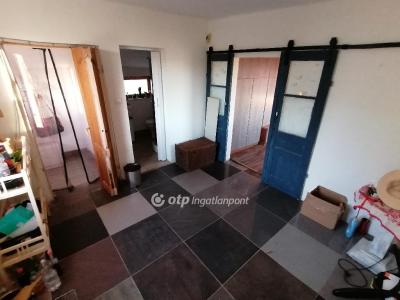 Eladó családi ház - 4251 Hajdúsámson