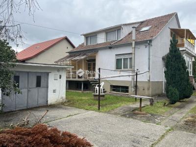 Eladó családi ház - 7693 Pécs, Hármashegy utca