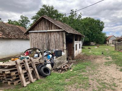 Eladó családi ház - 4130 Derecske