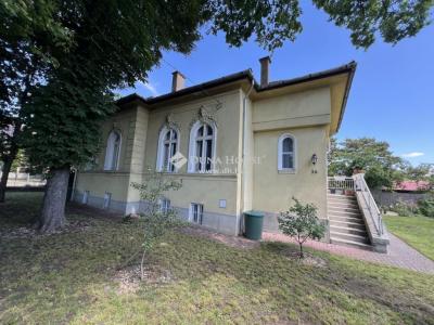 Eladó családi ház - 1174 Budapest, XVII. kerület 