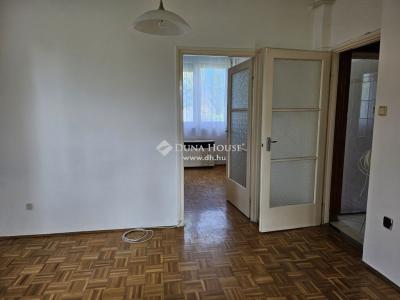 Eladó lakás - 1104 Budapest, X. kerület 
