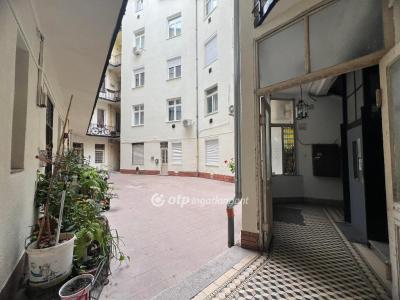 Eladó lakás - 1053 Budapest, V. kerület 