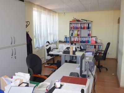Eladó irodahelység irodaházban - 8900 Zalaegerszeg
