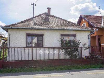 Eladó családi ház - 4100 Berettyóújfalu
