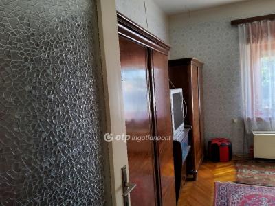Eladó családi ház - 2194 Tura, Táncsics Mihály út