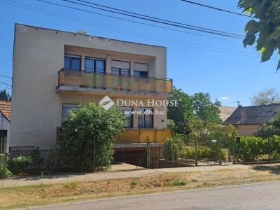 Eladó családi ház - 2220 Vecsés, Arany János utca