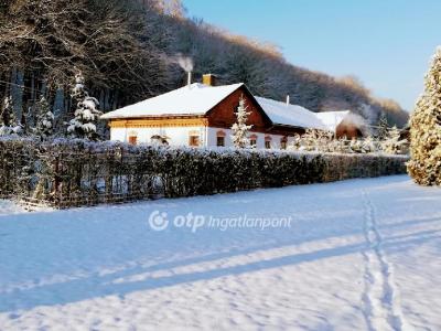 Eladó családi ház - 3518 Miskolc