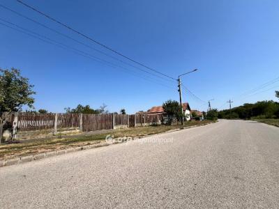 Eladó lakóövezeti telek - 4150 Püspökladány, Keleti sor