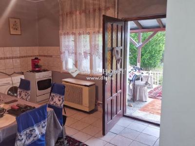 Eladó családi ház - 5126 Jászfényszaru