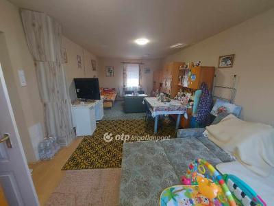 Eladó családi ház - 4275 Monostorpályi