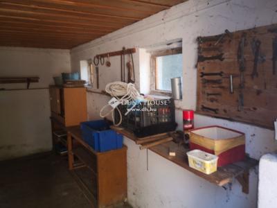 Eladó családi ház - 2200 Monor