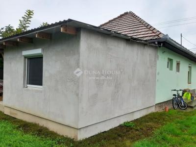 Eladó családi ház - 2116 Zsámbok