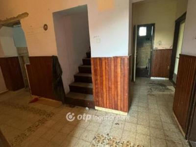 Eladó családi ház - 3841 Aszaló