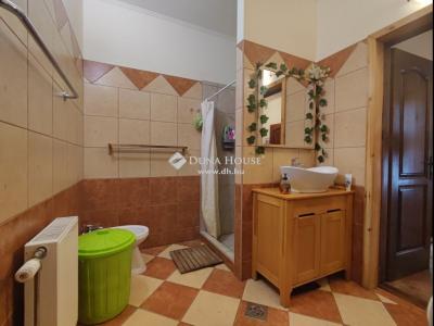 Eladó családi ház - 7700 Mohács