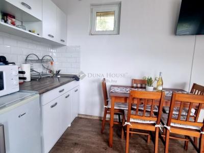 Eladó szálloda, hotel, panzió - 7800 Siklós