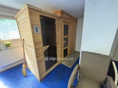 Eladó családi ház - 4405 Nyíregyháza