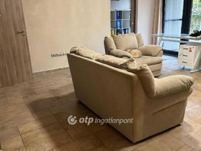 Eladó családi ház - 8600 Siófok