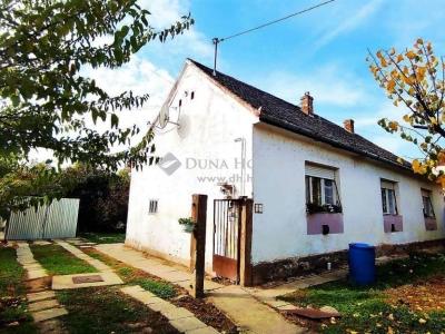 Eladó családi ház - 7727 Palotabozsok