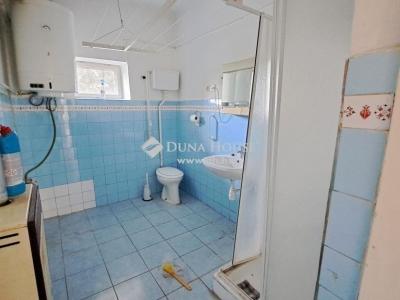 Eladó családi ház - 2760 Nagykáta