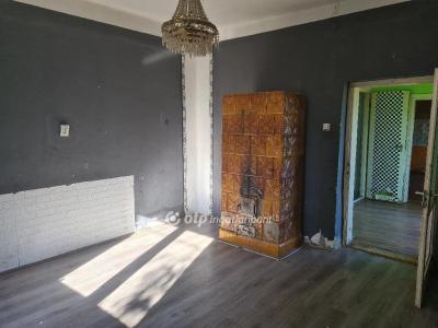 Eladó családi ház - 4060 Balmazújváros
