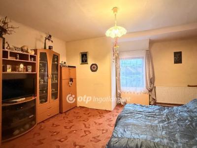 Eladó sorház - 7691 Pécs, C. utca