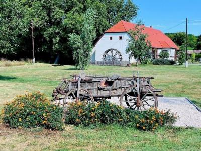 Eladó családi ház - 7333 Vékény, Fő utca