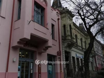 Kiadó egyéb iroda - 7100 Szekszárd, Garay tér