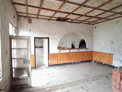 Eladó étterem, vendéglő - 5061 Tiszasüly