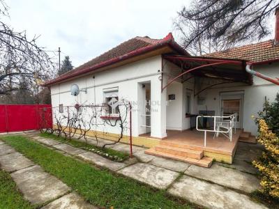 Eladó családi ház - 5600 Békéscsaba