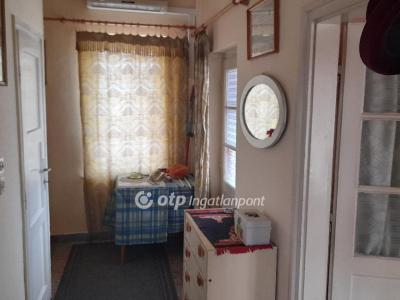 Eladó családi ház - 6791 Szeged