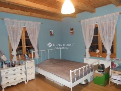 Eladó családi ház - 7741 Nagykozár