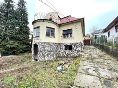 Eladó családi ház - 3519 Miskolc