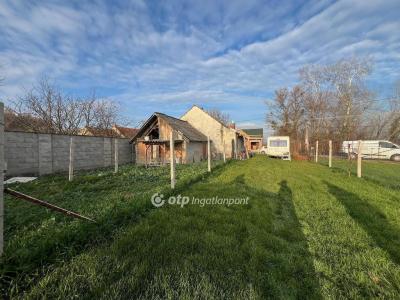 Eladó lakóövezeti telek - 9226 Dunasziget