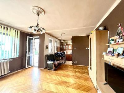 Eladó lakás - 9022 Győr, Szent István út