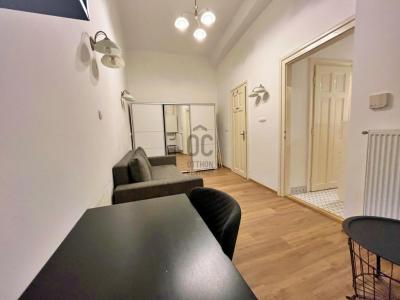 Eladó lakás - 1086 Budapest, VIII. kerület , Baross utca