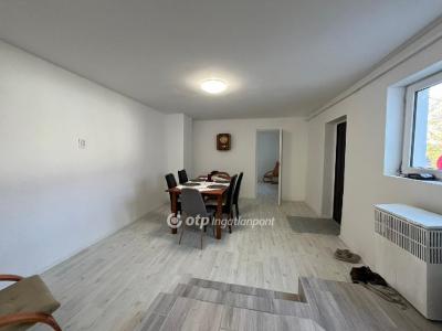 Eladó családi ház - 4138 Komádi