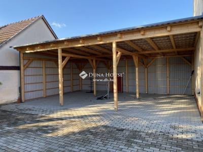 Eladó családi ház - 7741 Nagykozár