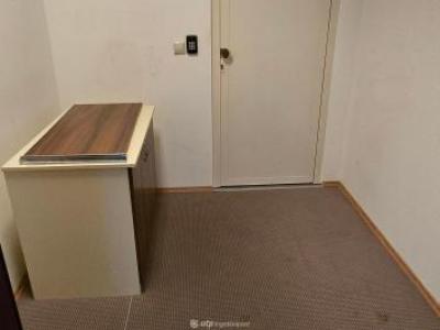 Kiadó irodahelység irodaházban - 4029 Debrecen