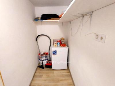 Eladó családi ház - 2700 Cegléd
