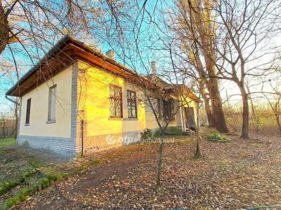 Eladó nyaraló - 6008 Kecskemét