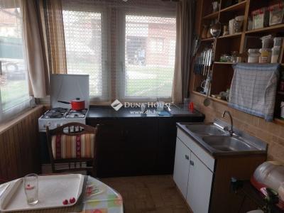 Eladó családi ház - 2119 Pécel