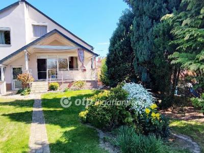 Eladó családi ház - 9028 Győr