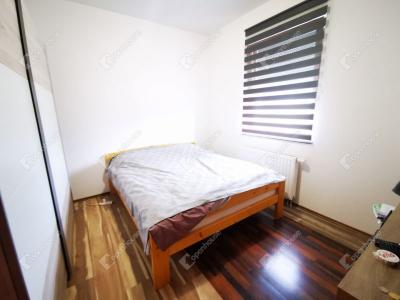 Eladó családi ház - 8193 Sóly