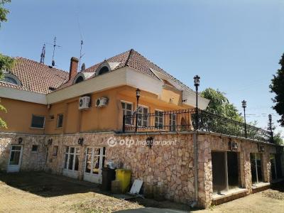 Eladó szálloda, hotel, panzió - 5711 Gyula, Temesvári út