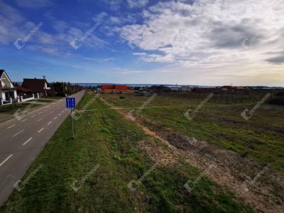 Eladó lakóövezeti telek - 8226 Alsóörs, May János utca